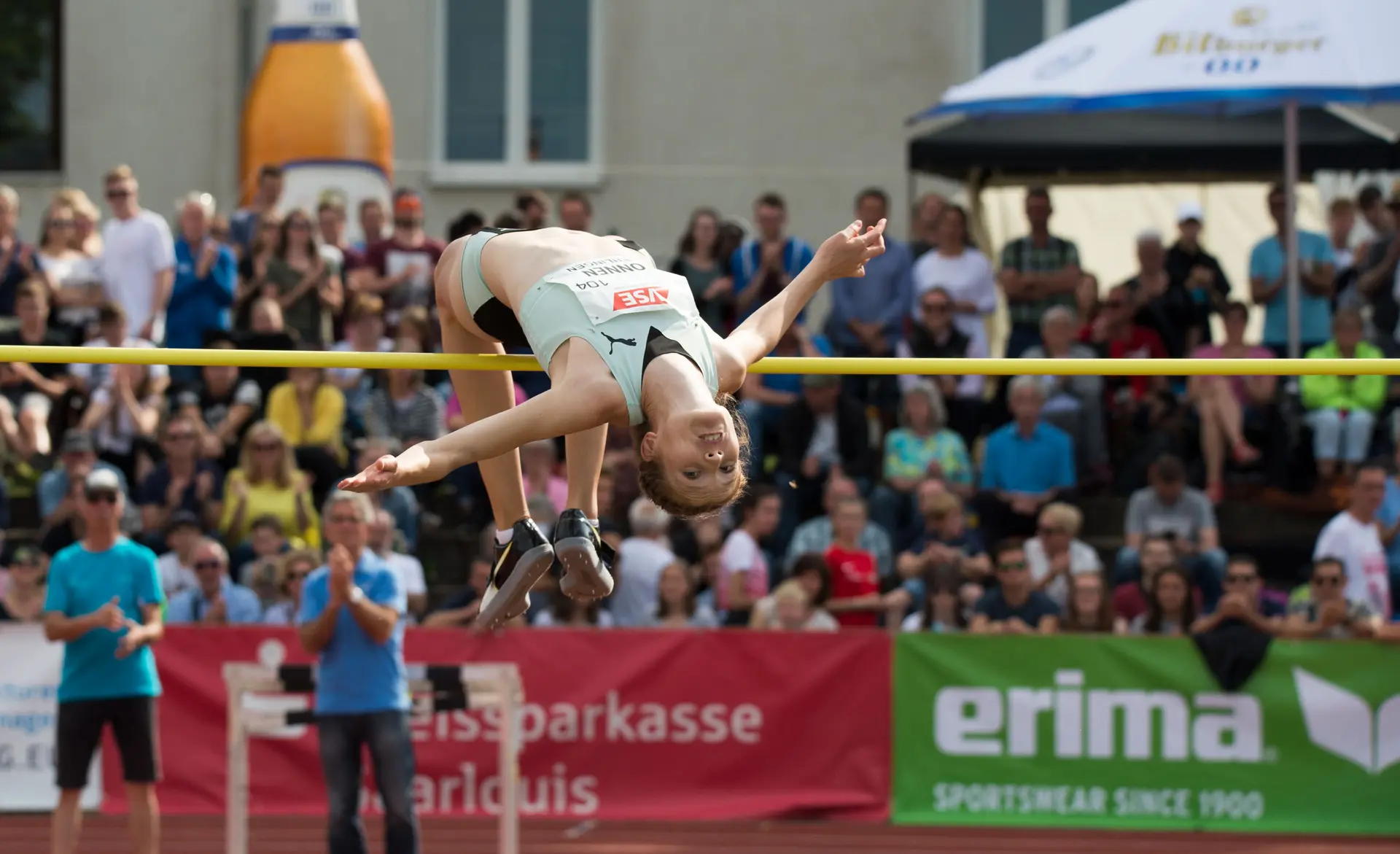 Imke Onnen beim Hochsprung